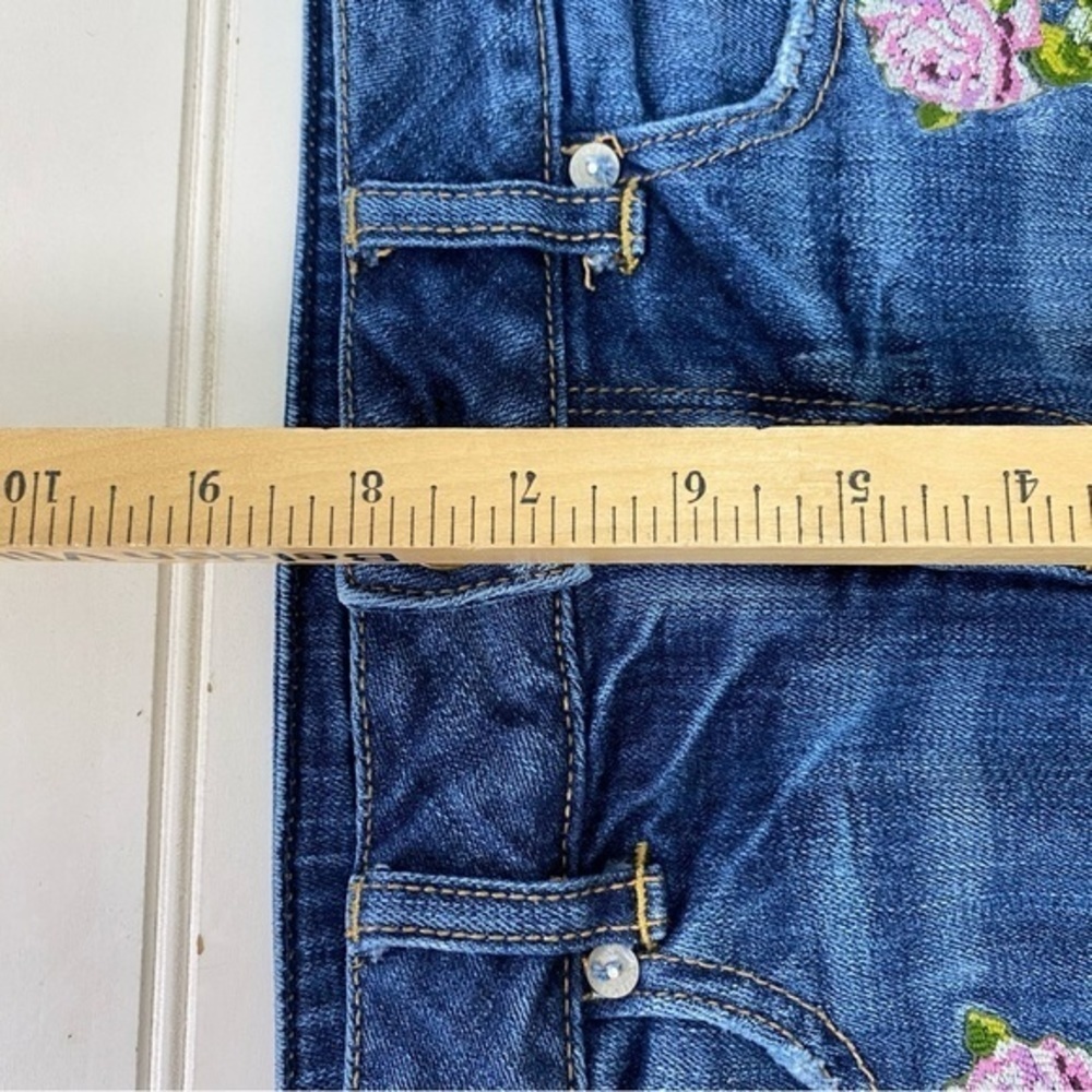American Eagle Shorts Women's‎ 2 Jean Denim Embroidered Flowers - Picture 12 of 15